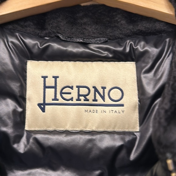 Herno puffer IT42 which is a medium - Picture 4 of 8